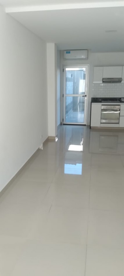 Moron Terrazas venta duplex 3 ambientes amplio de 84 m2 con cochera cubierta