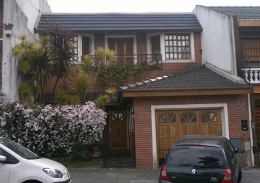 Flores venta casa  6 ambientes con garaje